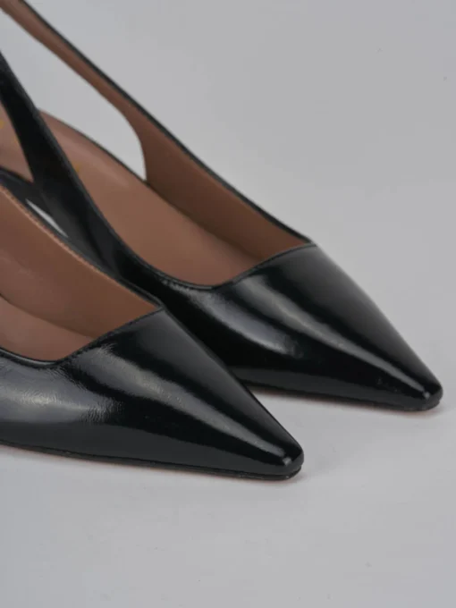 Décolleté e slingback tacco 6cm vernice nero