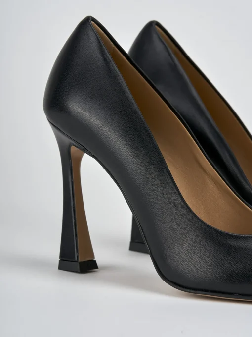 Décolleté e slingback tacco 9cm pelle nero
