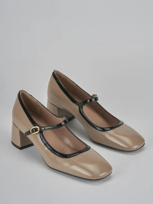 Décolleté e slingback tacco 5cm vernice beige