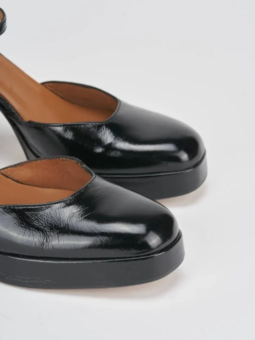 Décolleté e slingback tacco 9cm vernice nero