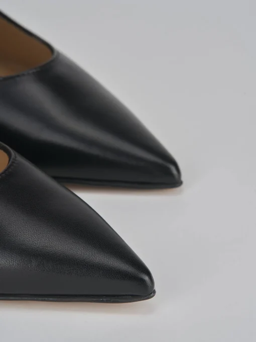 Décolleté e slingback tacco 8cm pelle nero