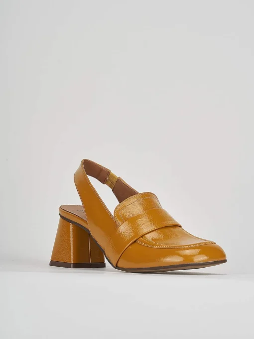 Décolleté e slingback tacco 6cm vernice giallo