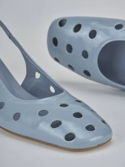 Décolleté e slingback tacco 5cm vernice azzurro