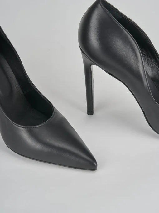 Décolleté e slingback tacco 10cm pelle nero