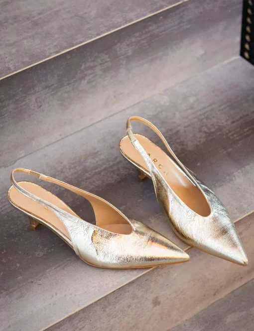 Décolleté e slingback tacco 4cm laminato oro