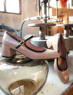 Décolleté e slingback tacco 5cm vernice beige