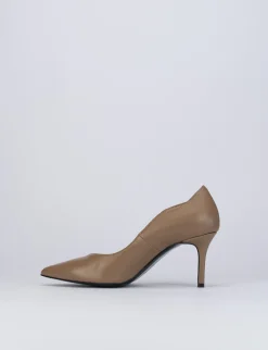 Decolte tacco 9 cm beige pelle