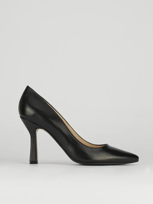 Decolte tacco 8cm nero pelle