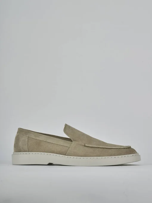Mocassini camoscio beige