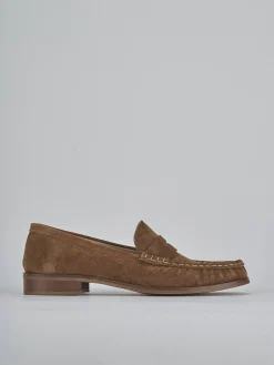 Mocassini tacco 1cm camoscio marrone