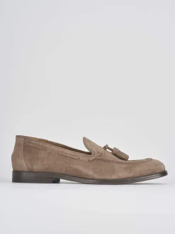 Mocassini tacco 2cm camoscio beige