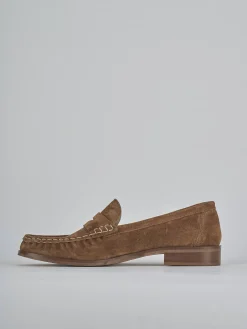 Mocassini tacco 1cm camoscio marrone