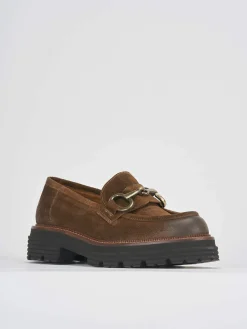 Mocassini tacco 2cm camoscio marrone