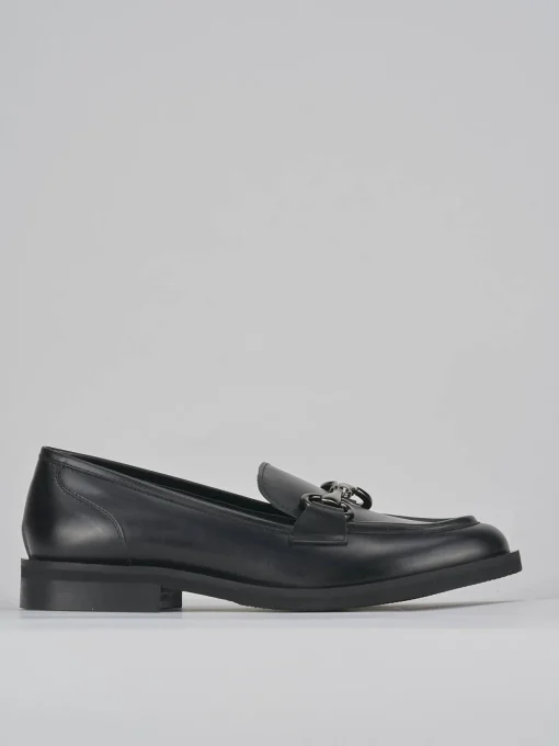 Mocassini tacco 2cm pelle nero
