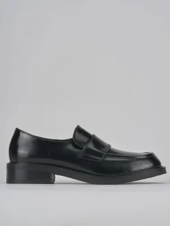 Mocassini tacco 2cm pelle nero