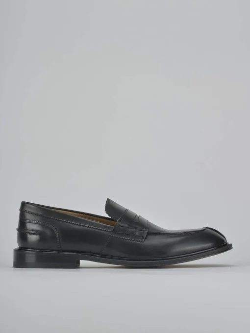 Mocassini tacco 1cm pelle nero