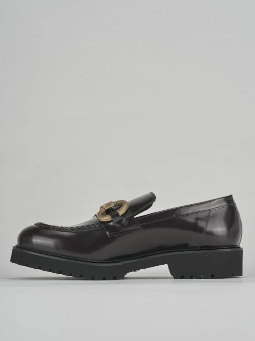 Mocassini tacco 2cm pelle bordo'
