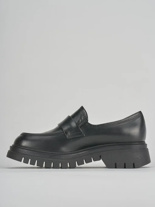 Mocassini tacco 2cm pelle nero