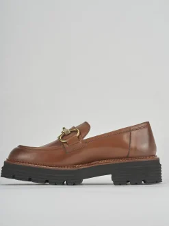 Mocassini tacco 2cm pelle marrone
