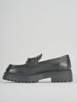 Mocassini tacco 2cm pelle nero