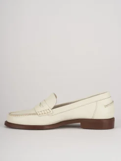Mocassini tacco 1cm pelle beige