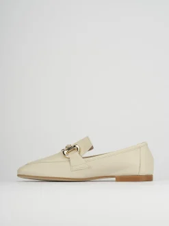 Mocassini tacco 1cm pelle beige