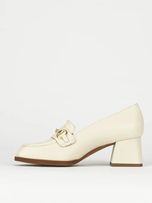 Mocassini tacco 5cm pelle beige