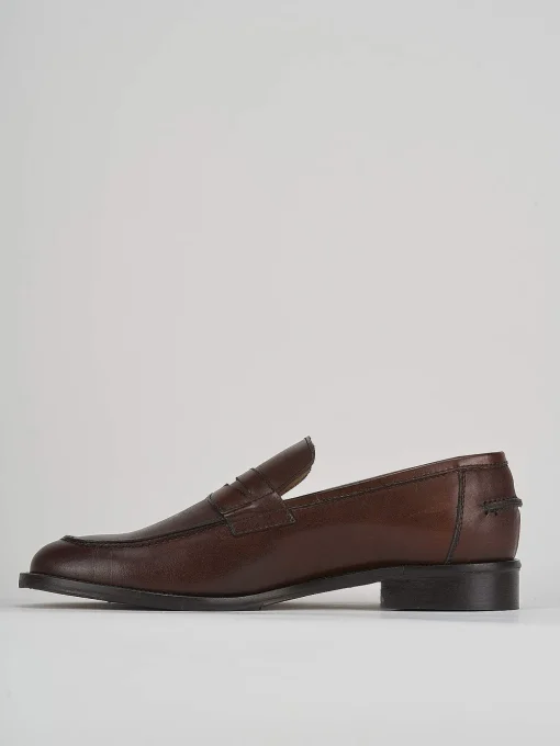 Mocassini tacco 1cm pelle marrone