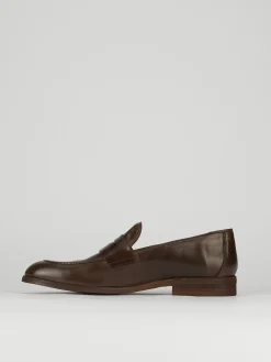Mocassini tacco 2cm pelle marrone