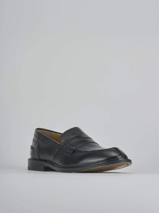 Mocassini tacco 1cm pelle nero
