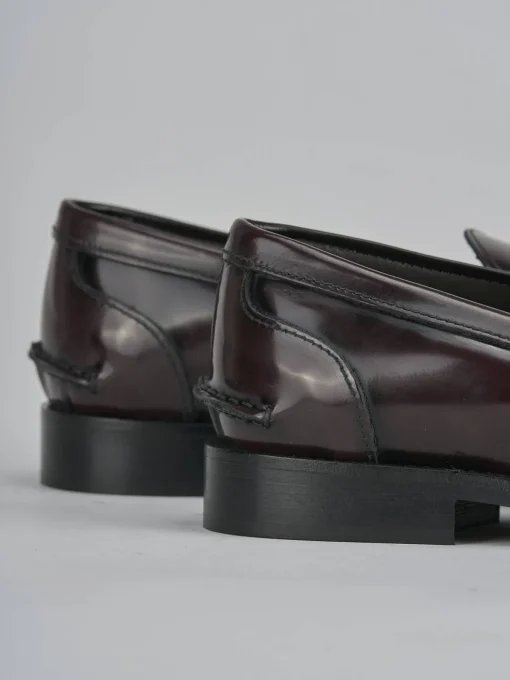 Mocassini tacco 2cm pelle bordo'