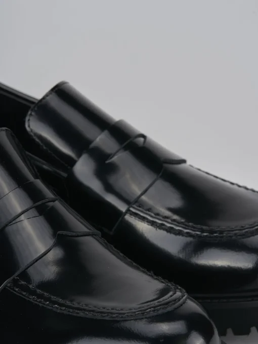 Mocassini tacco 2cm pelle nero