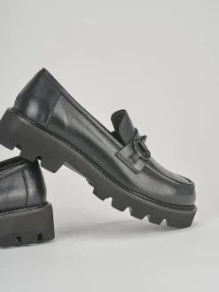 Mocassini tacco 2cm pelle nero
