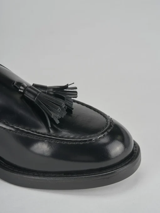 Mocassini tacco 2cm pelle nero