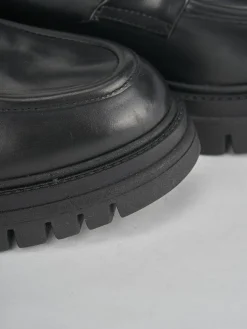 Mocassini tacco 2cm pelle nero