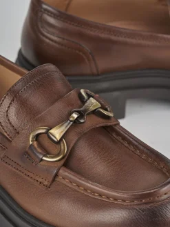 Mocassini tacco 2cm pelle marrone