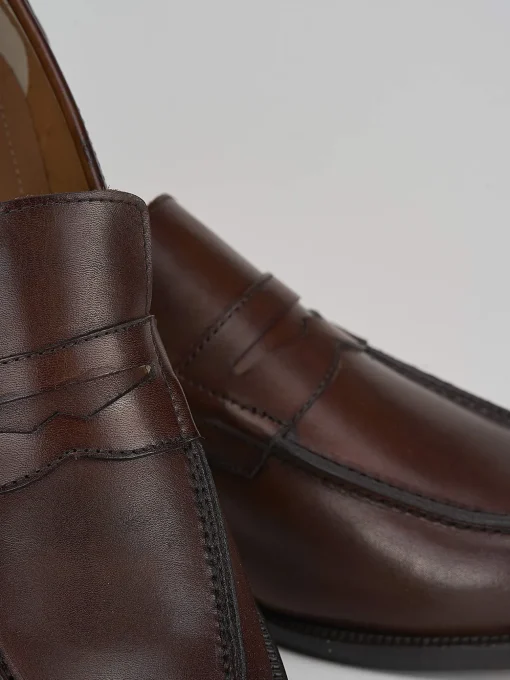 Mocassini tacco 1cm pelle marrone