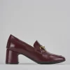 Mocassini tacco 5cm vernice bordo'