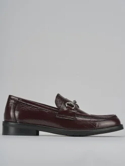 Mocassini tacco 2cm vernice bordo'