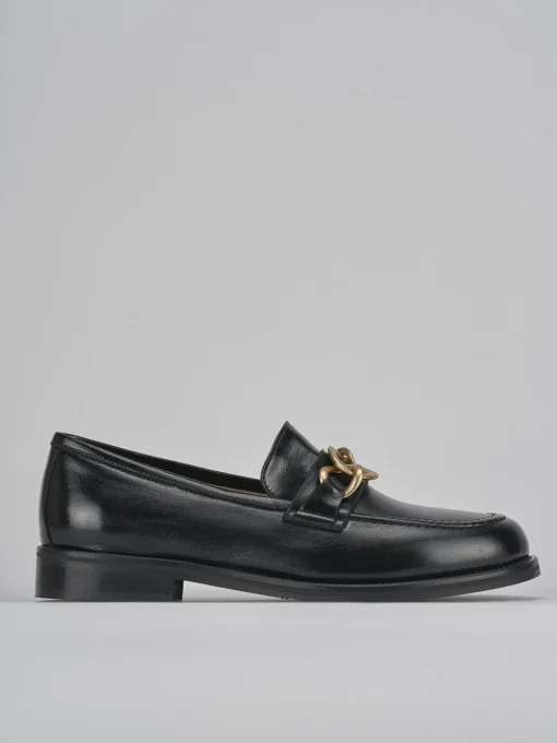 Mocassini tacco 2cm vernice nero