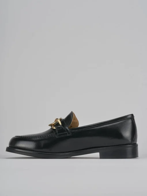 Mocassini tacco 2cm vernice nero