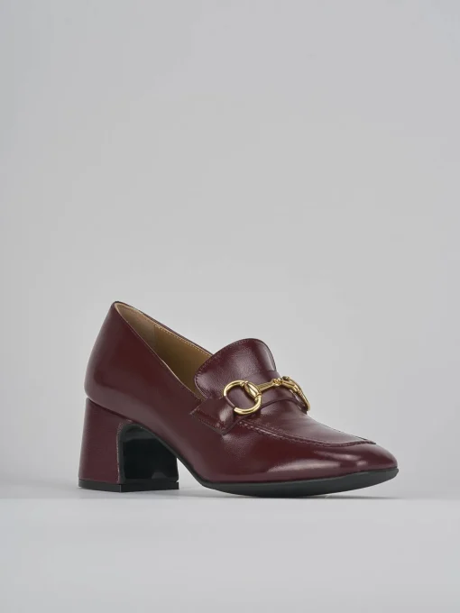 Mocassini tacco 5cm vernice bordo'
