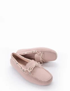 mocassino fondo gomma e soletto interno in vera pelle. Tomaia in morbidissima pelle martellata rosa