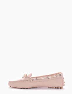 mocassino fondo gomma e soletto interno in vera pelle. Tomaia in morbidissima pelle martellata rosa