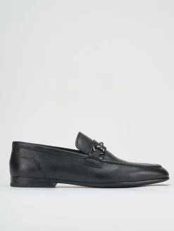 Mocassino nero pelle