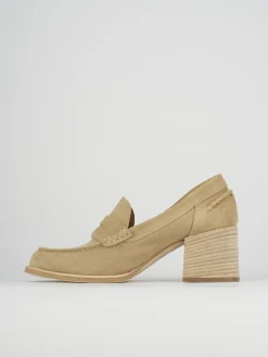 Mocassino tacco 6 cm beige camoscio