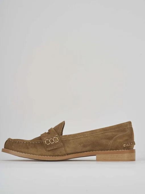 Mocassino tacco 2 cm beige camoscio