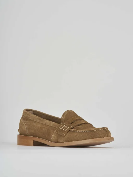 Mocassino tacco 2 cm beige camoscio