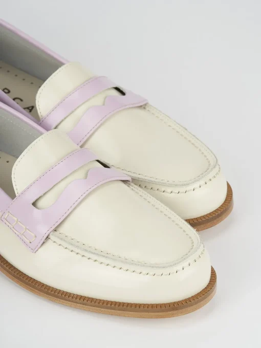 Mocassino tacco 1 cm beige pelle