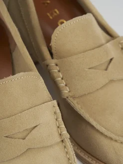 Mocassino tacco 6 cm beige camoscio